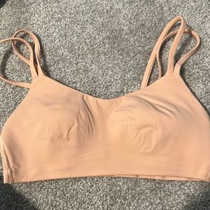 Lululemon cloud bra size 4